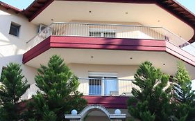 Kriopigi Apartments